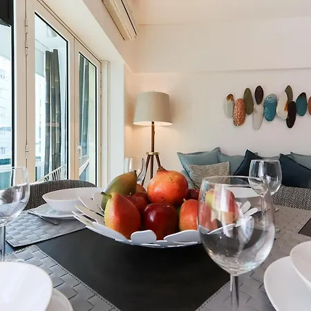Rose Premium Living Апартаменти